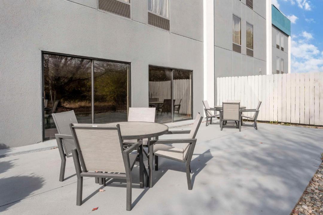 Photo of Patio Balcony in Mattoon