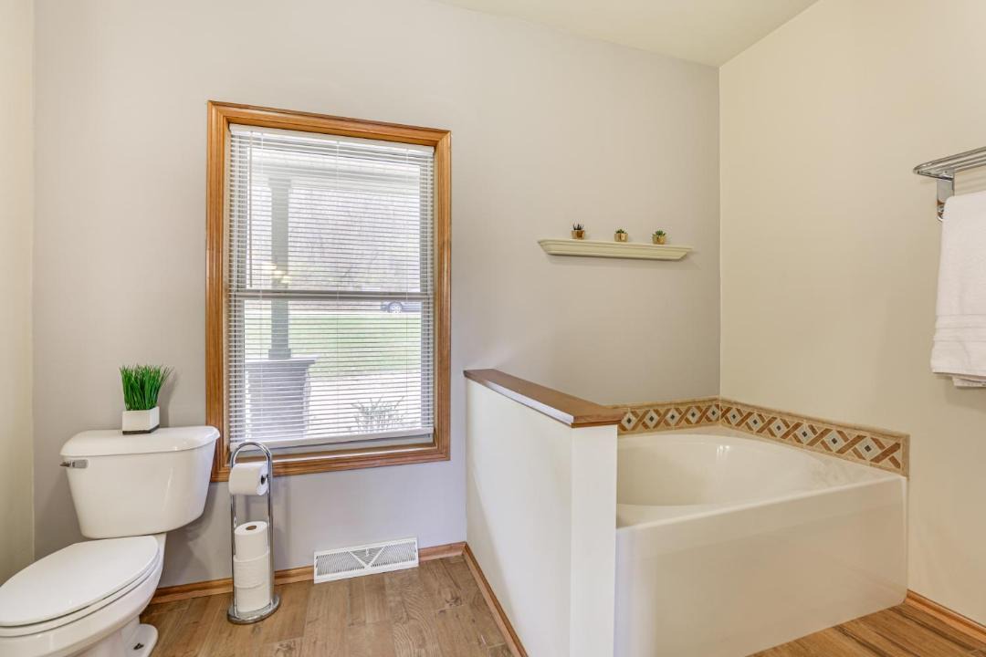 Photo of Bathroom in The Galena Territory