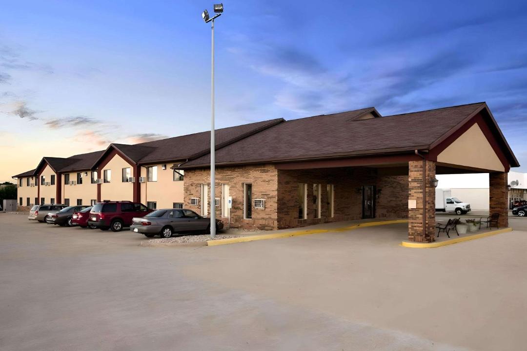 Photo of Buildings in Effingham