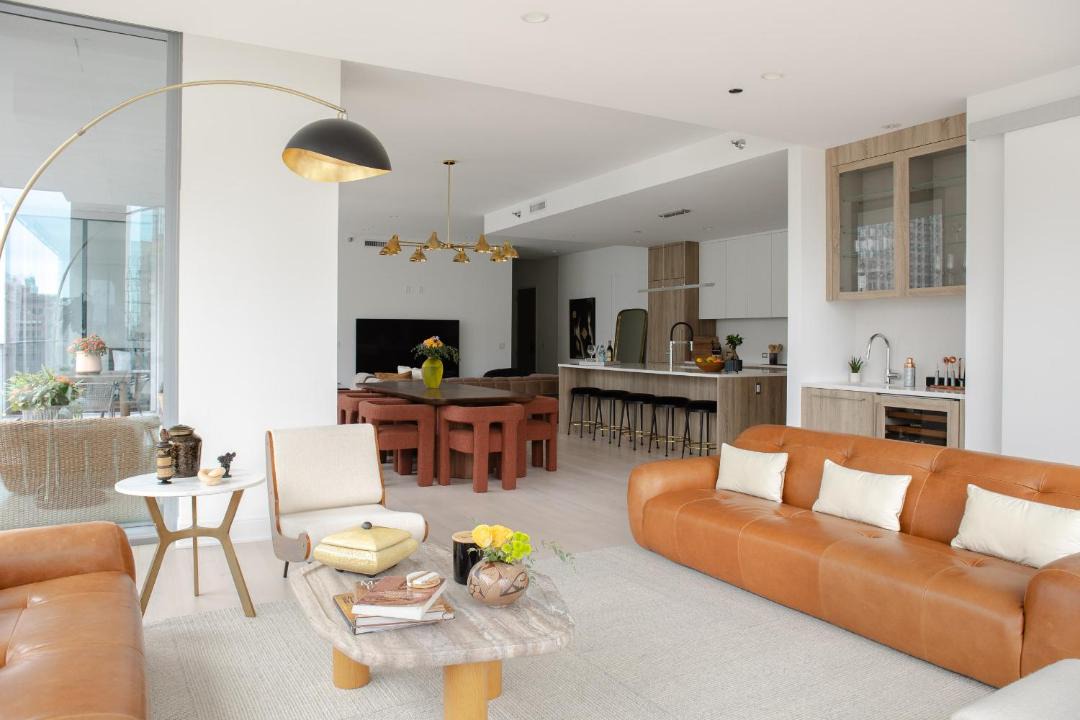 Photo of Livingroom in Downtown Chicago