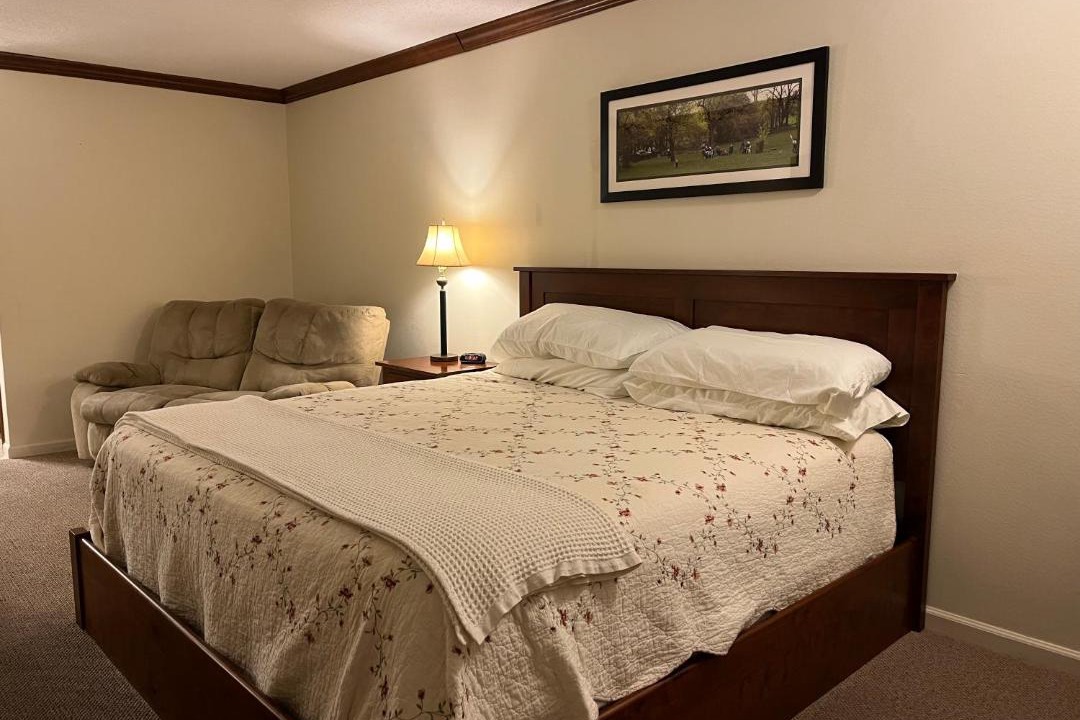 Photo of Bedroom in Arthur