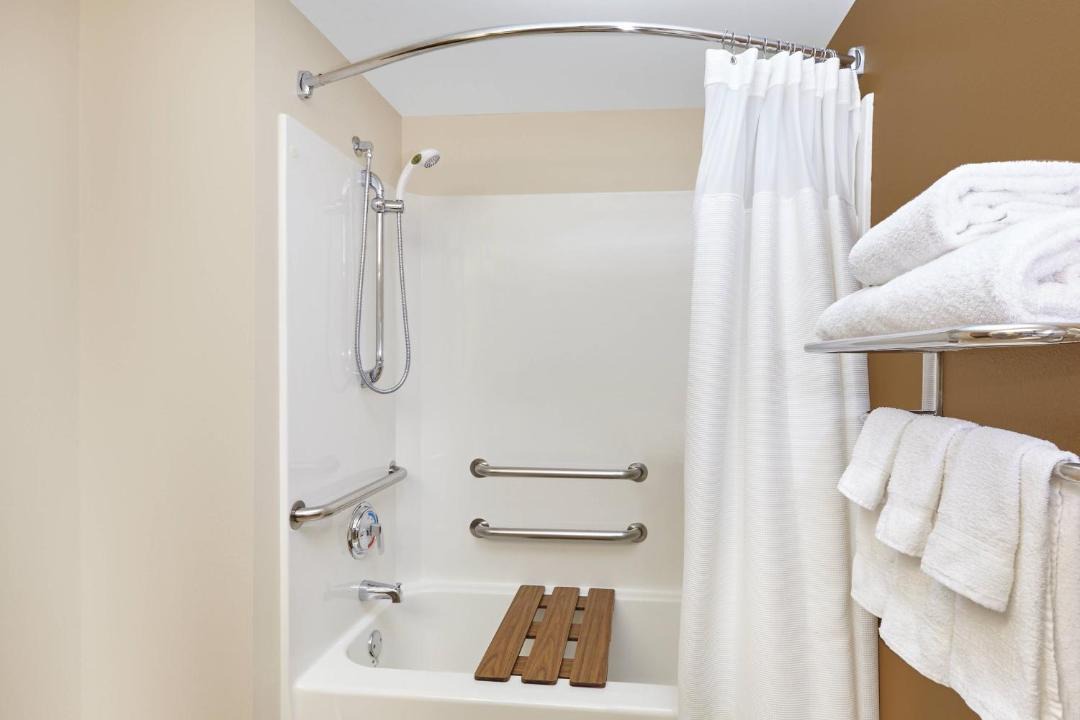 Photo of Bathroom in Lombard