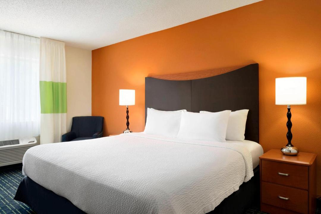 Photo of Bedroom in Champaign