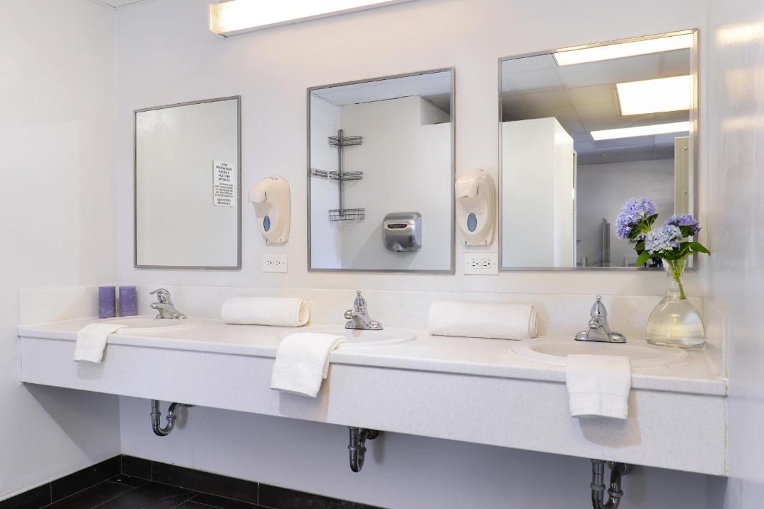 Photo of Bathroom in Park West