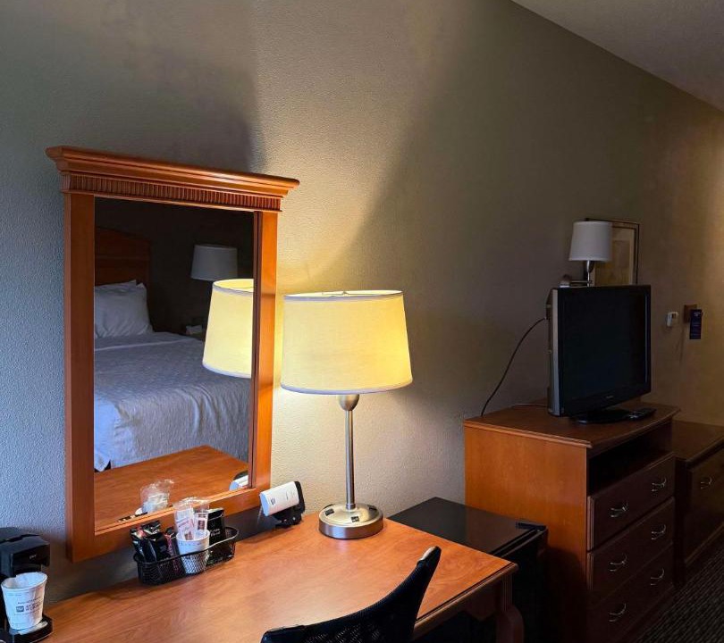 Photo of Bedroom in Forsyth