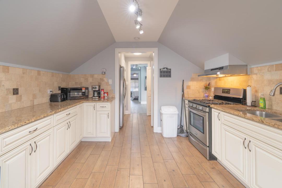 Photo of Kitchen in Lombard
