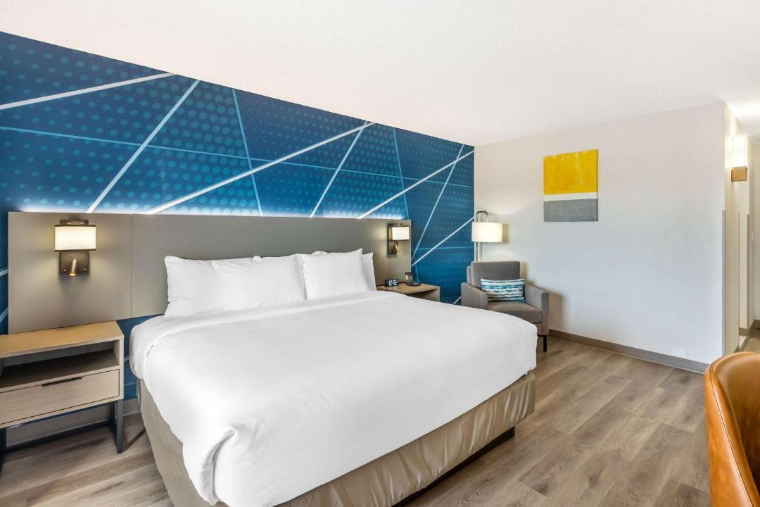 Photo of Bedroom in Arlington Heights