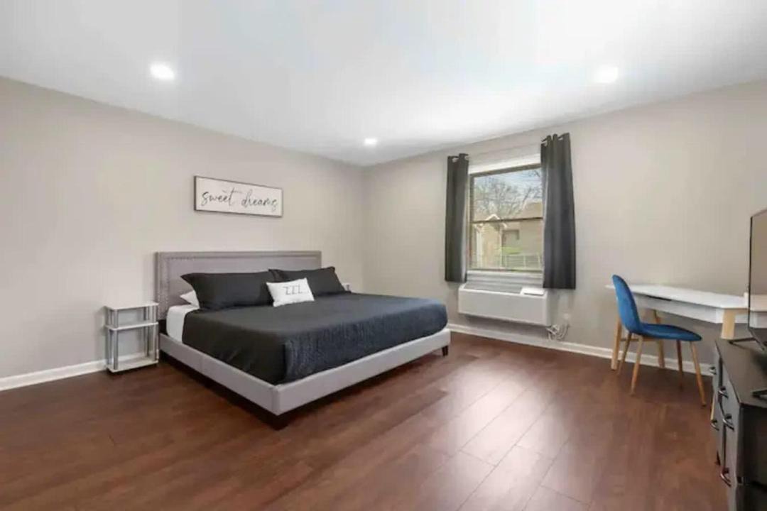 Photo of Bedroom in Wasco