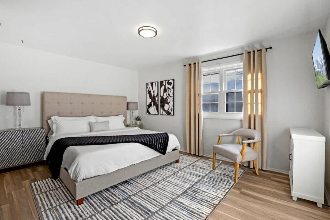Photo of Bedroom in Forestview