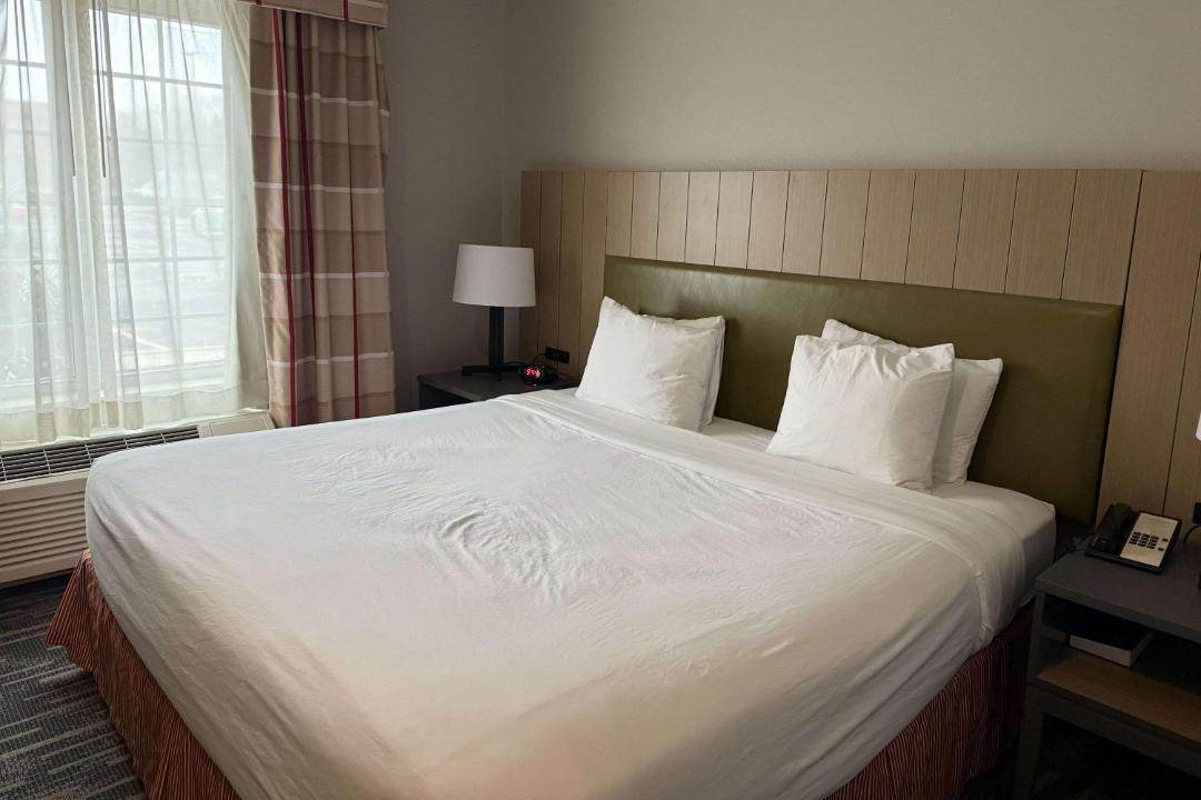Photo of Bedroom in Elgin