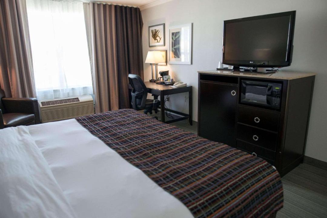 Photo of Bedroom in Effingham