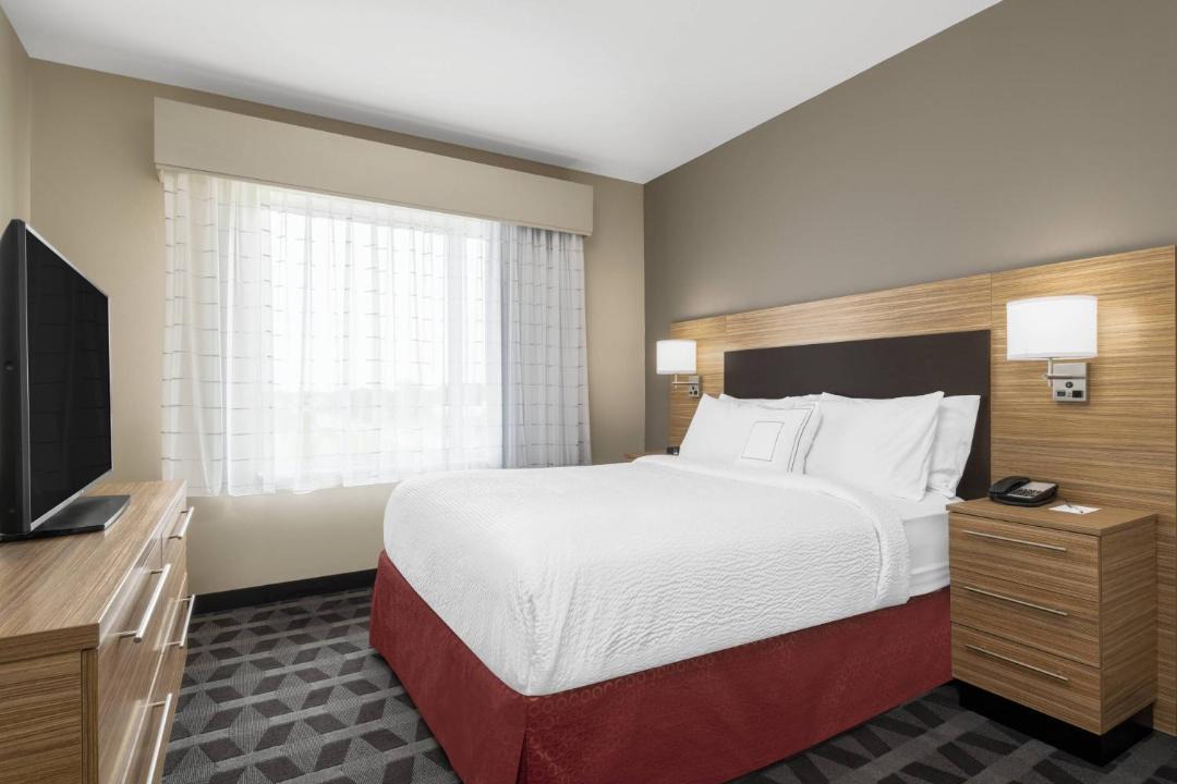 Photo of Bedroom in Edwardsville