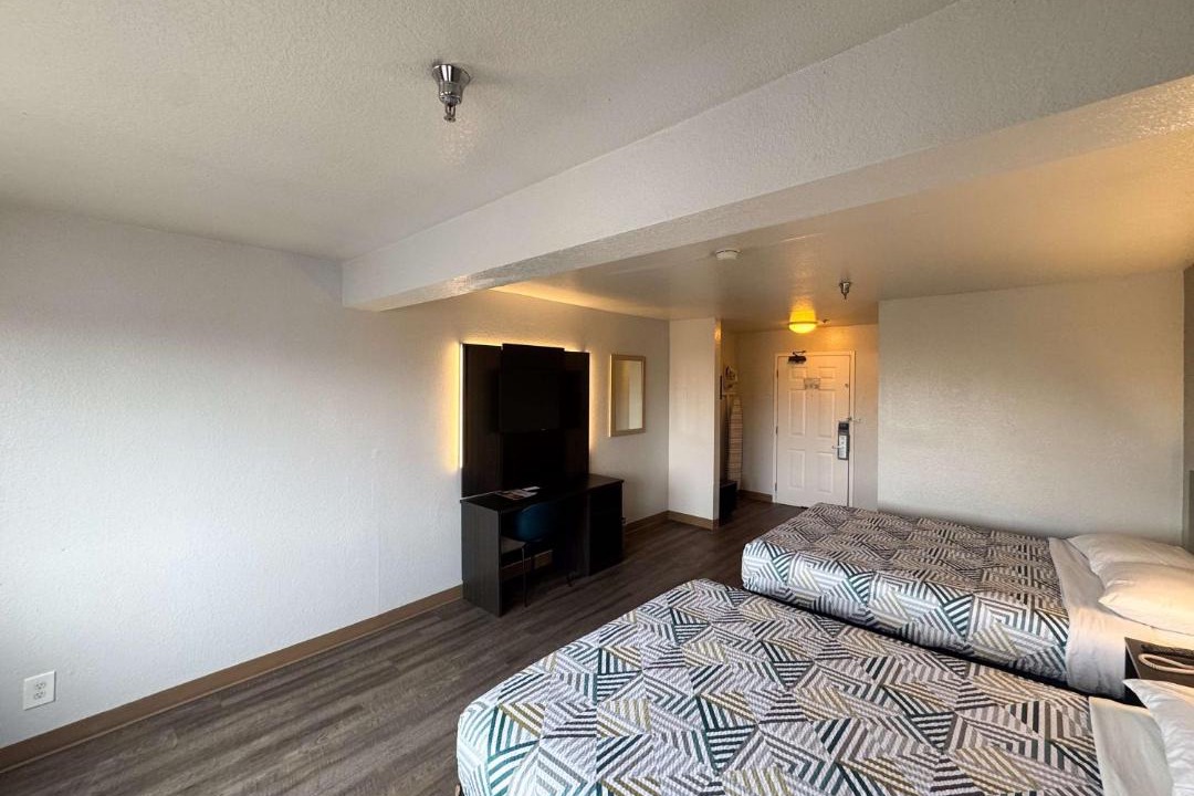 Photo of Bedroom in Glenview