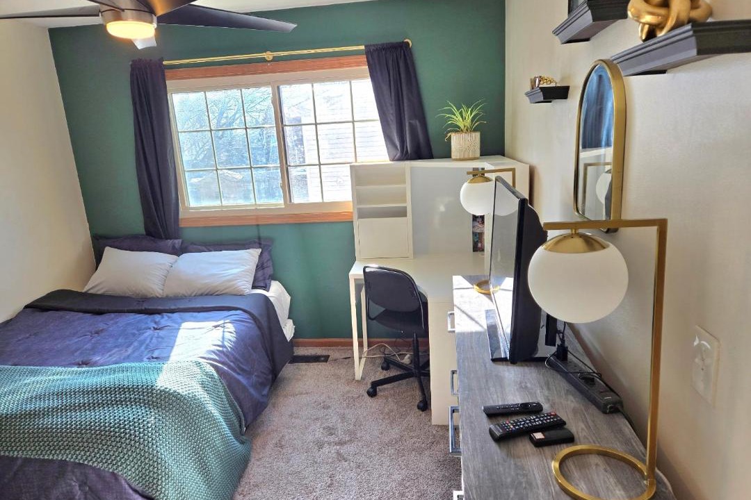 Photo of Bedroom in Fox Valley