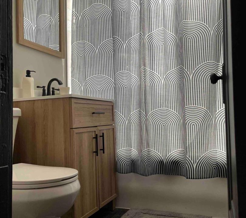 Photo of Bathroom in Gage Park