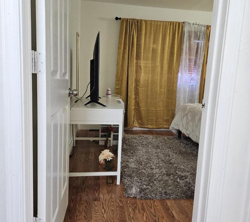 Photo of Bedroom in Des Plaines