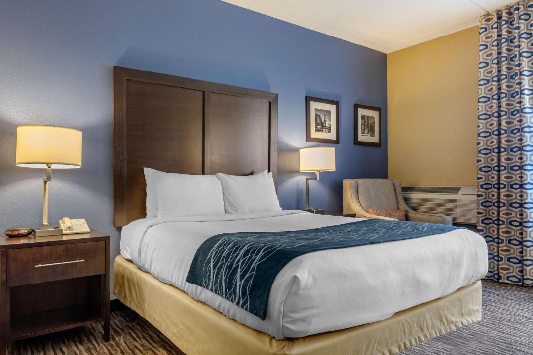 Photo of Bedroom in Arlington Heights