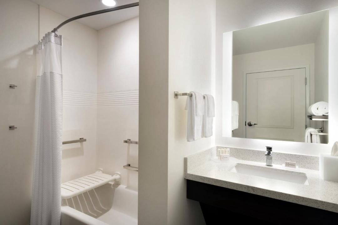 Photo of Bathroom in Minooka