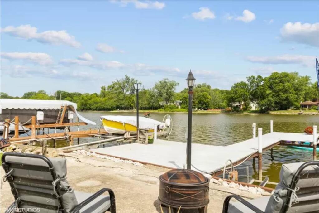 Photo of Others in Fox River Grove