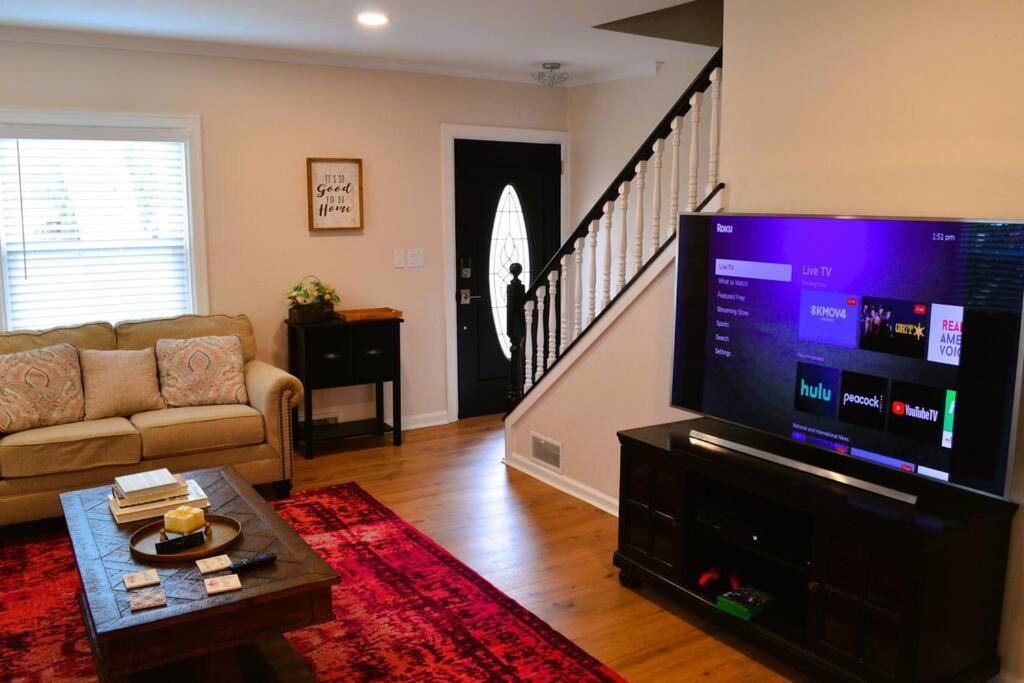 Photo of Livingroom in Rockford