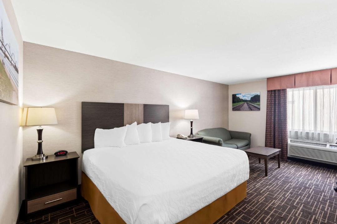Photo of Bedroom in Quad Cities