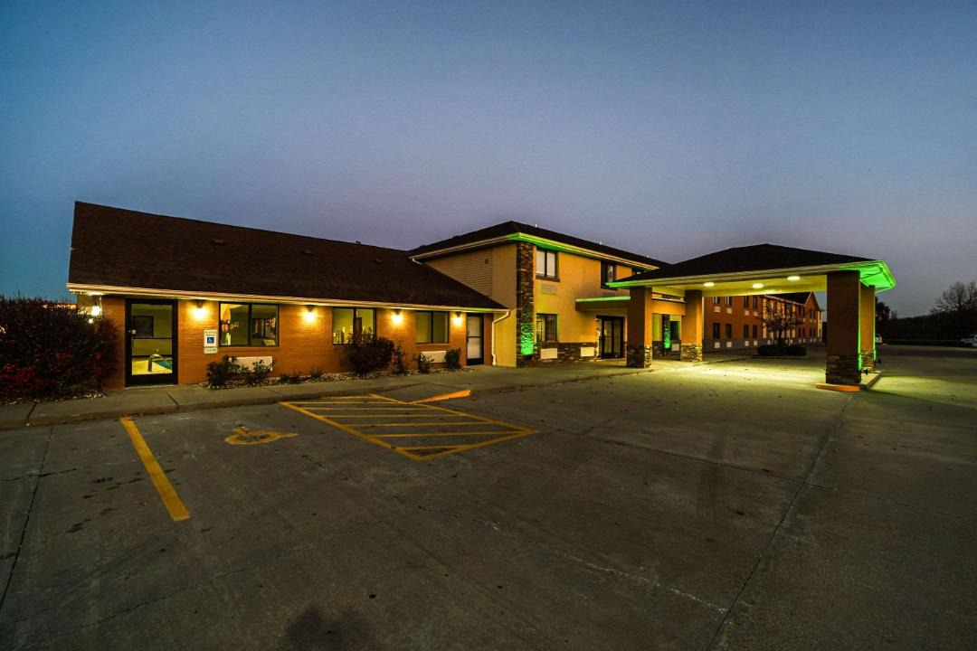 Photo of Buildings in Carbondale