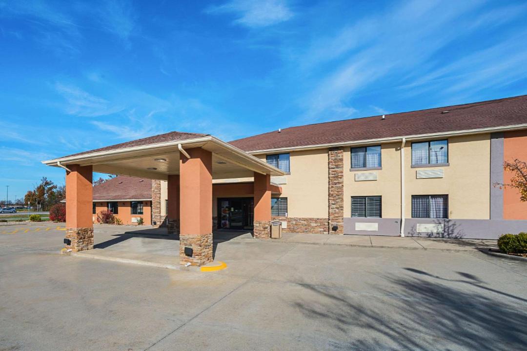 Photo of Buildings in Carbondale
