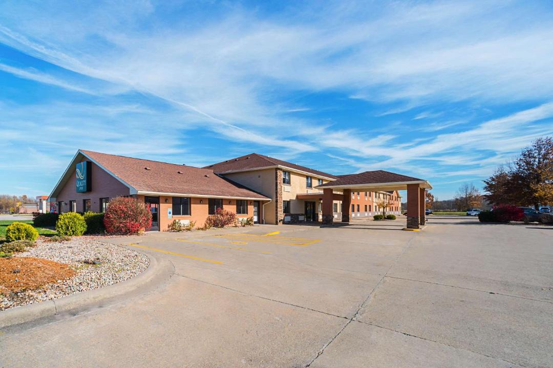 Photo of Buildings in Carbondale