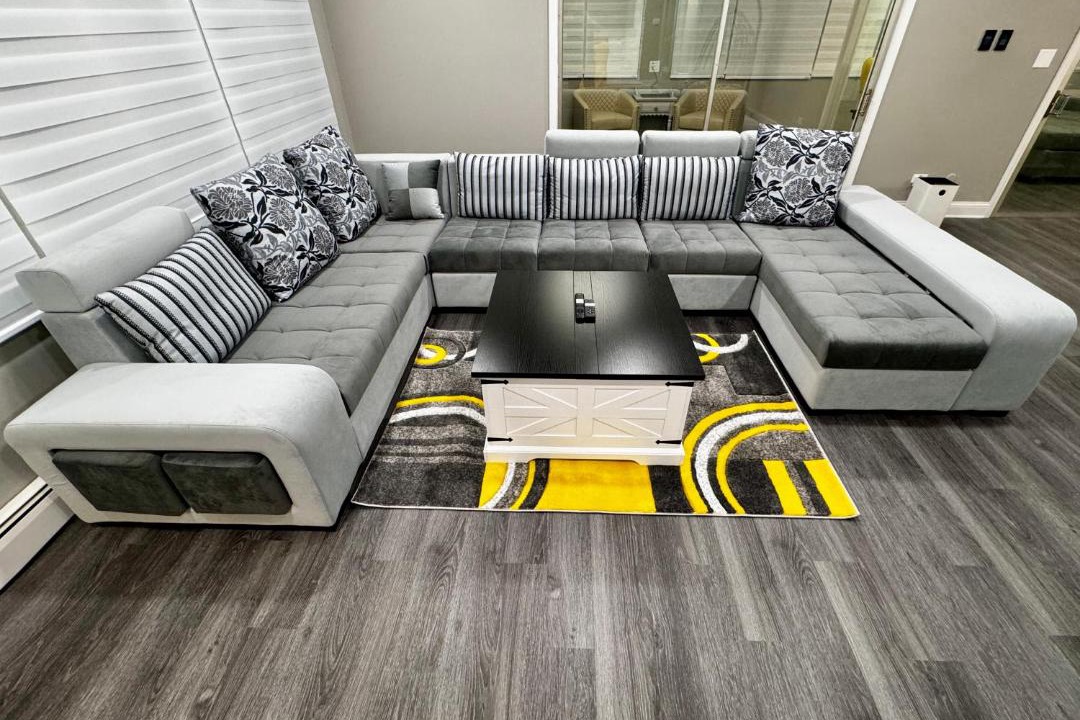 Photo of Livingroom in Des Plaines
