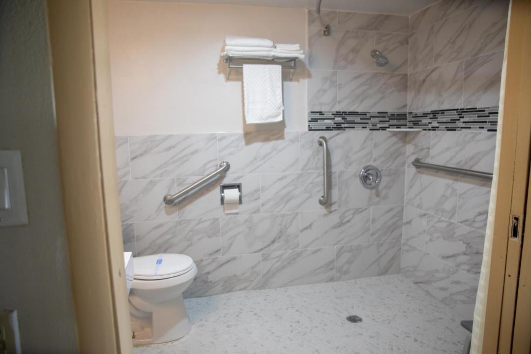 Photo of Bathroom in Vandalia