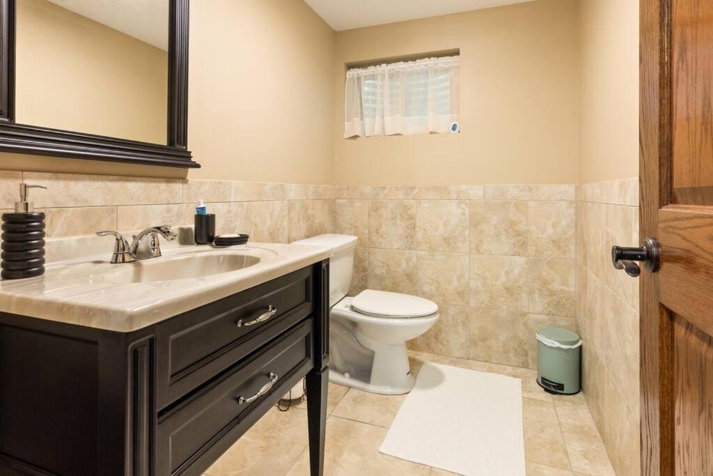 Photo of Bathroom in Glen Ellyn