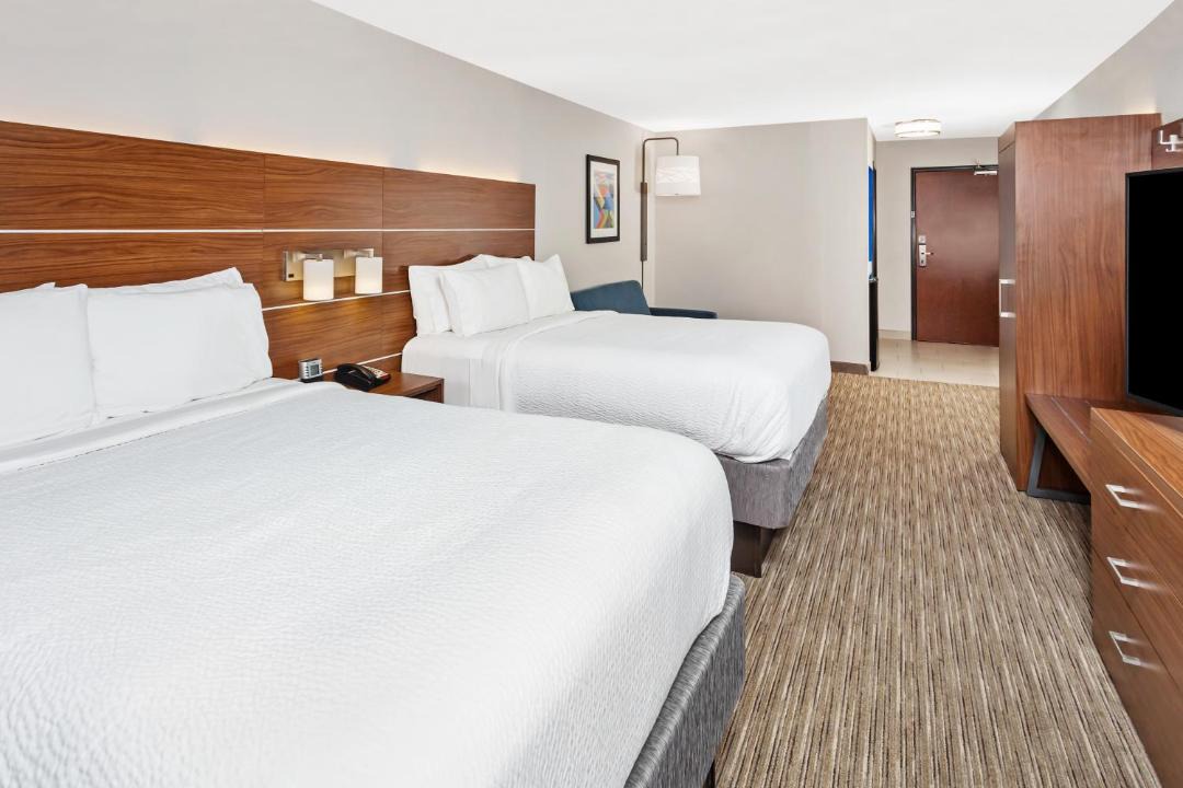 Photo of Bedroom in Lansing