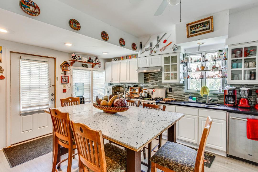 Photo of Kitchen in De Pue