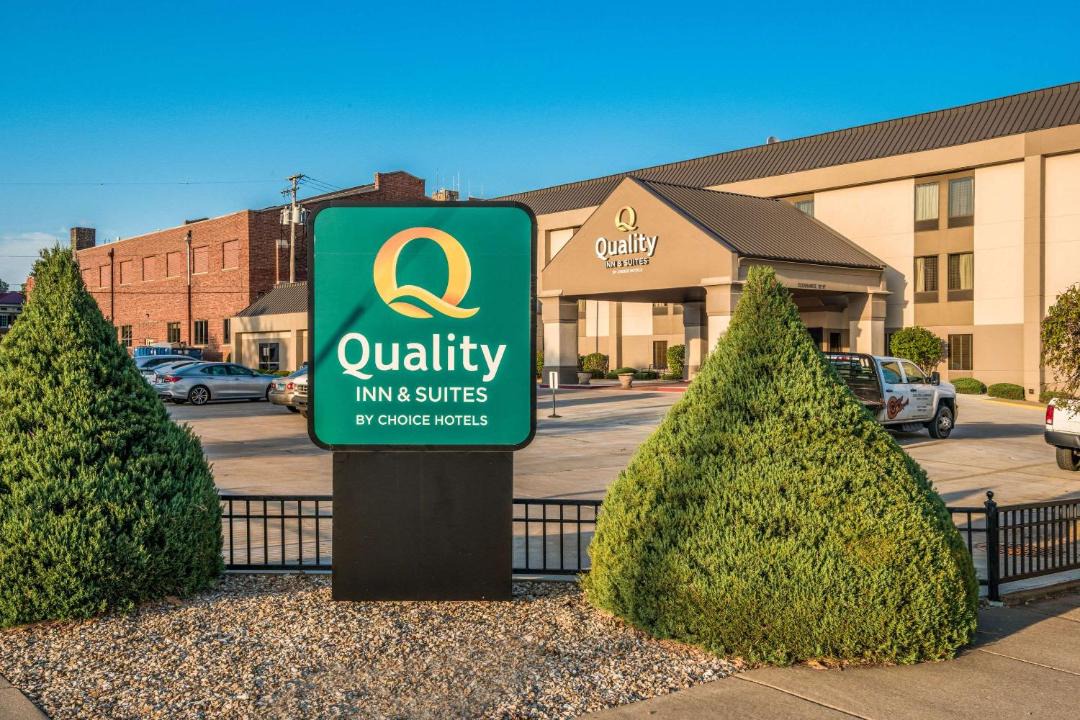 Photo of Others in Quincy