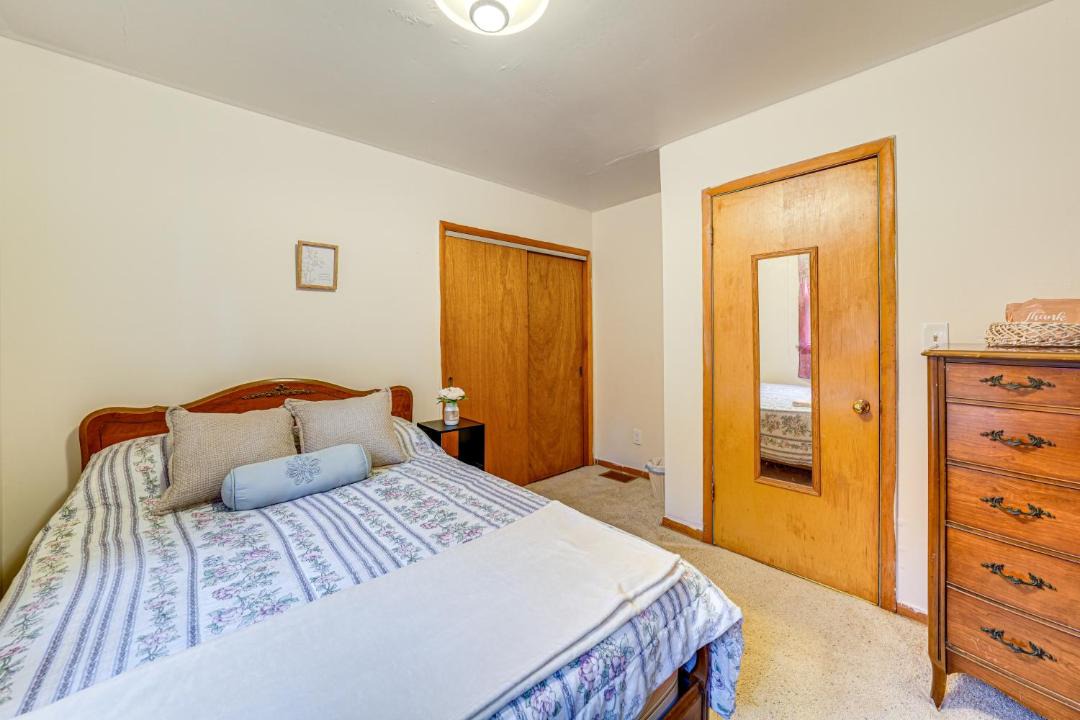 Photo of Bedroom in Ottawa