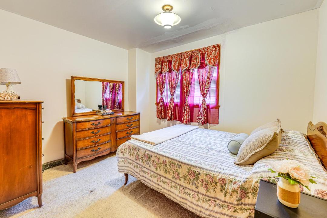 Photo of Bedroom in Ottawa