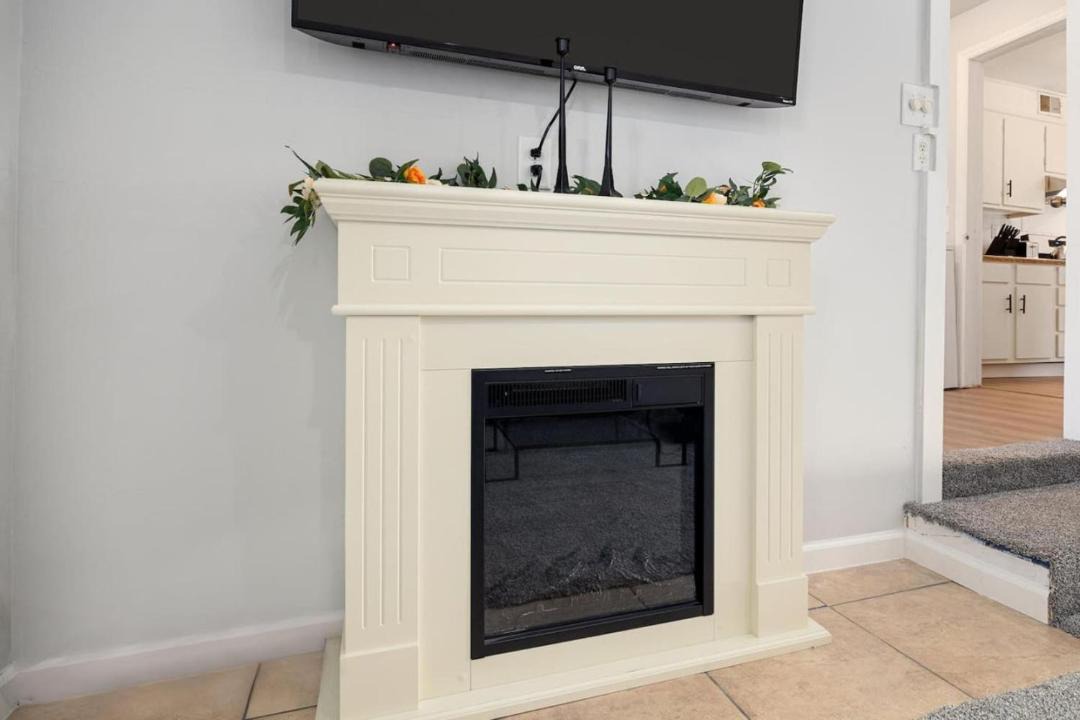 Photo of Livingroom in Peoria Heights