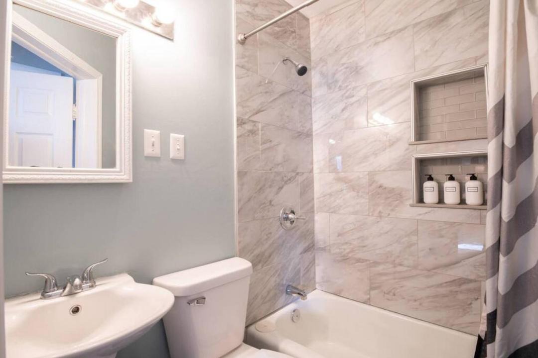 Photo of Bathroom in West Peoria
