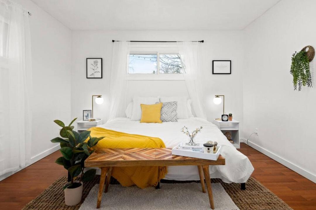 Photo of Bedroom in Peoria Heights
