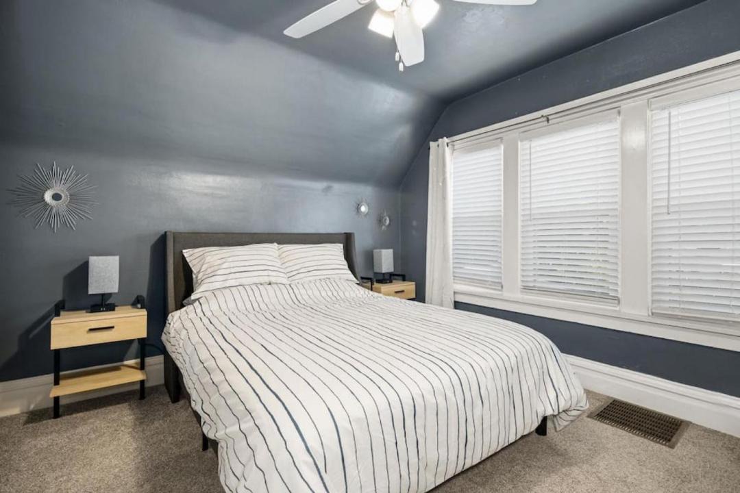 Photo of Bedroom in Peoria Heights
