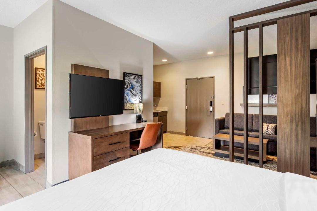 Photo of Bedroom in Bourbonnais
