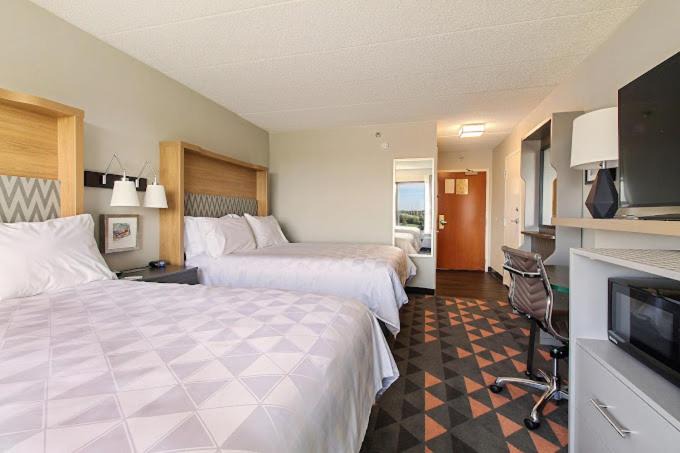 Photo of Bedroom in Village of Lakewood