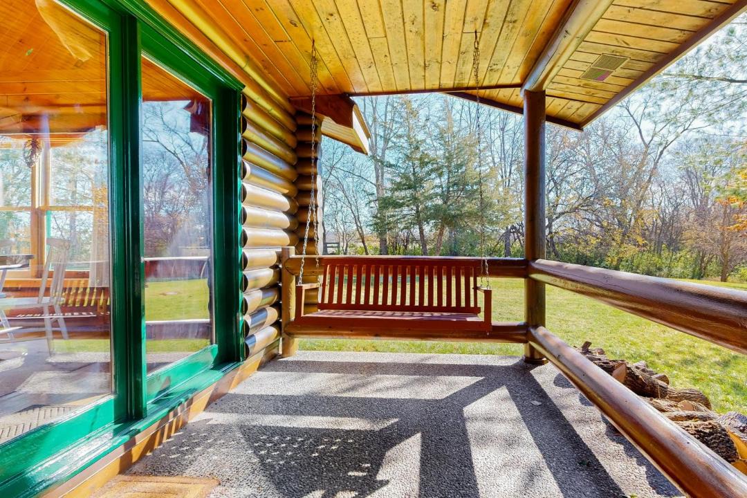 Photo of Patio Balcony in Buffalo Prairie