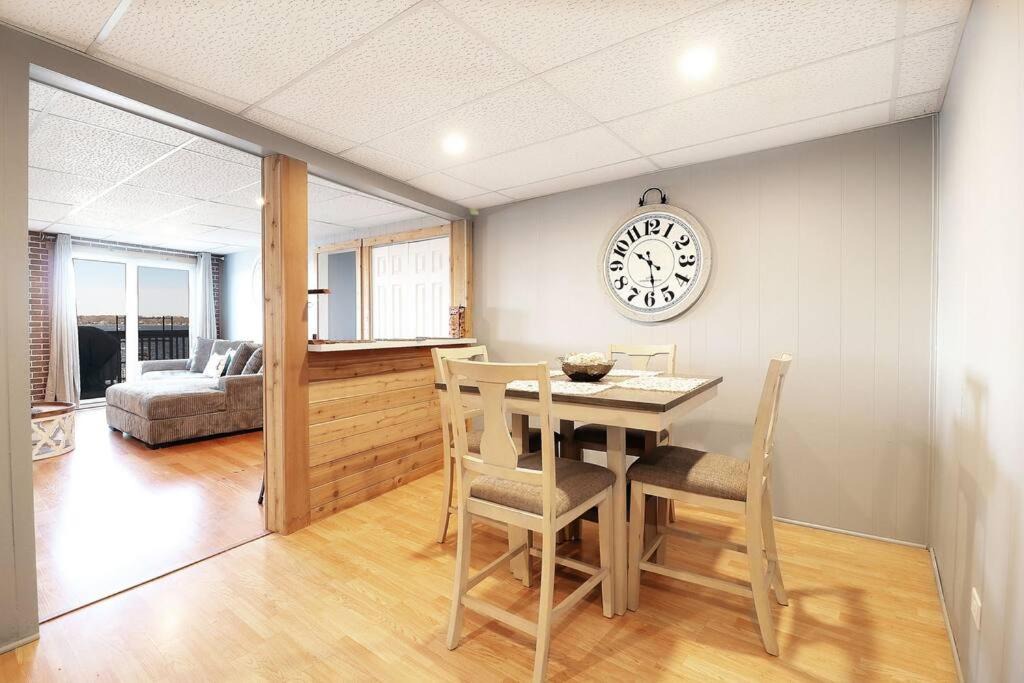 Photo of Livingroom in Ingleside