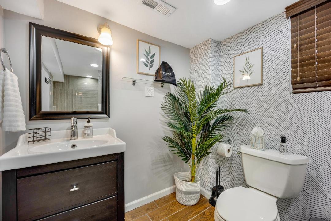 Photo of Bathroom in Avondale