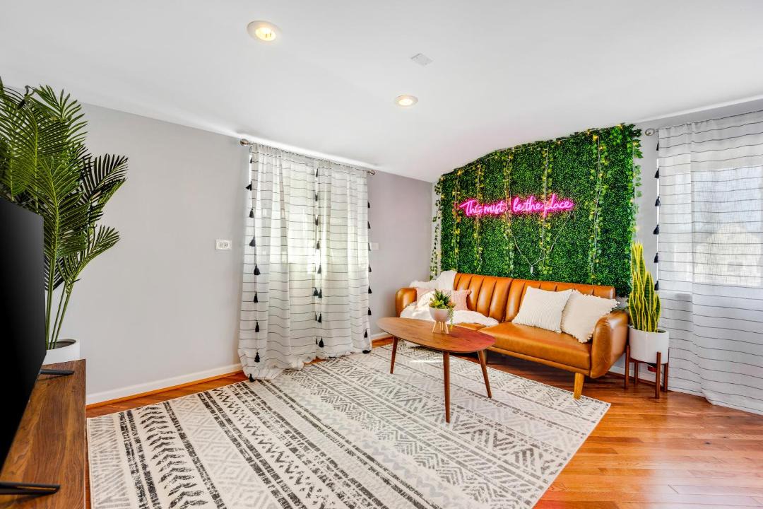 Photo of Livingroom in Avondale