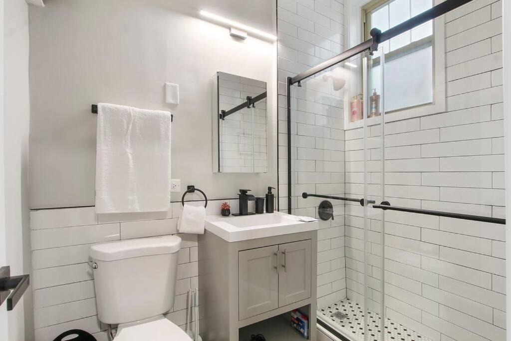Photo of Bathroom in Evanston
