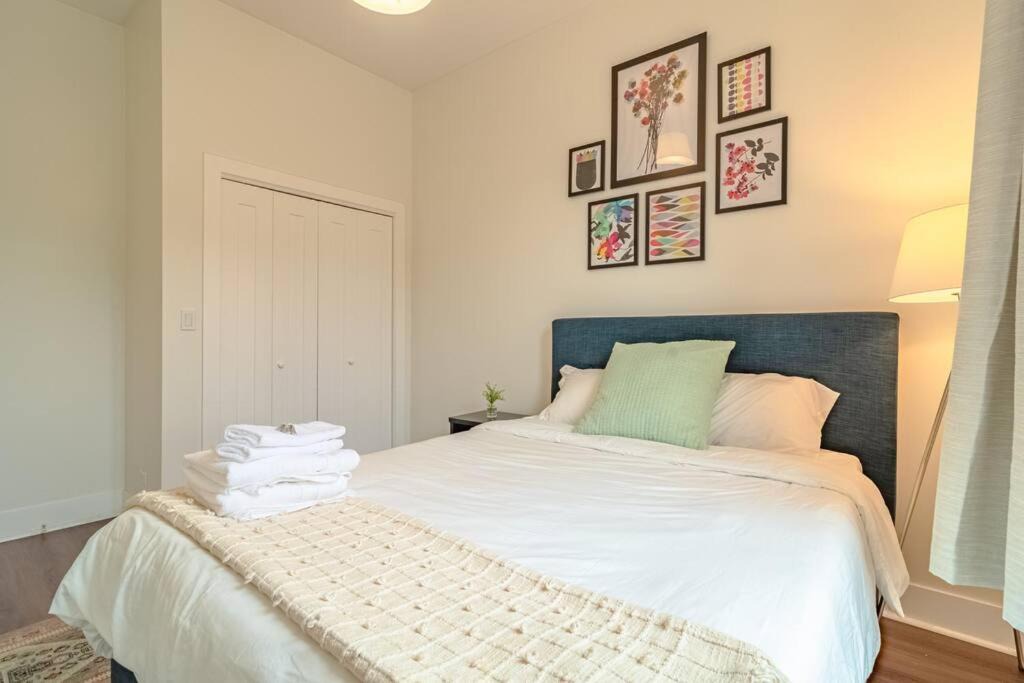 Photo of Bedroom in Near South Side