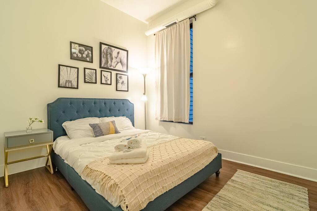 Photo of Bedroom in Near South Side