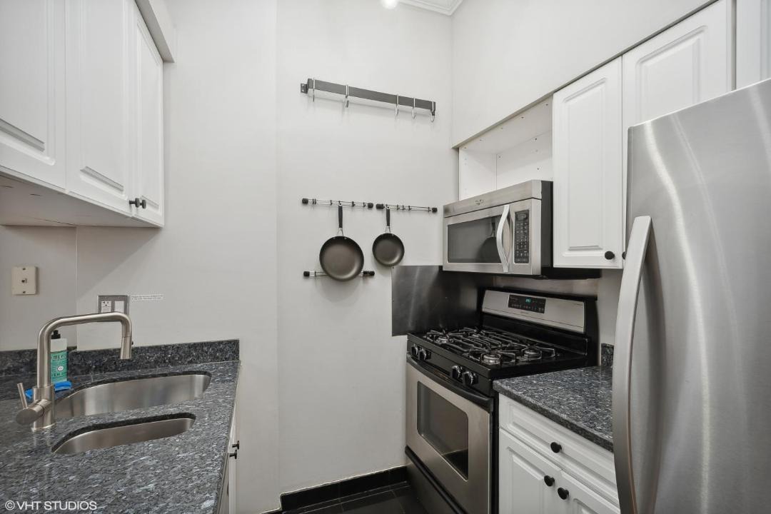 Photo of Kitchen in Near North Side